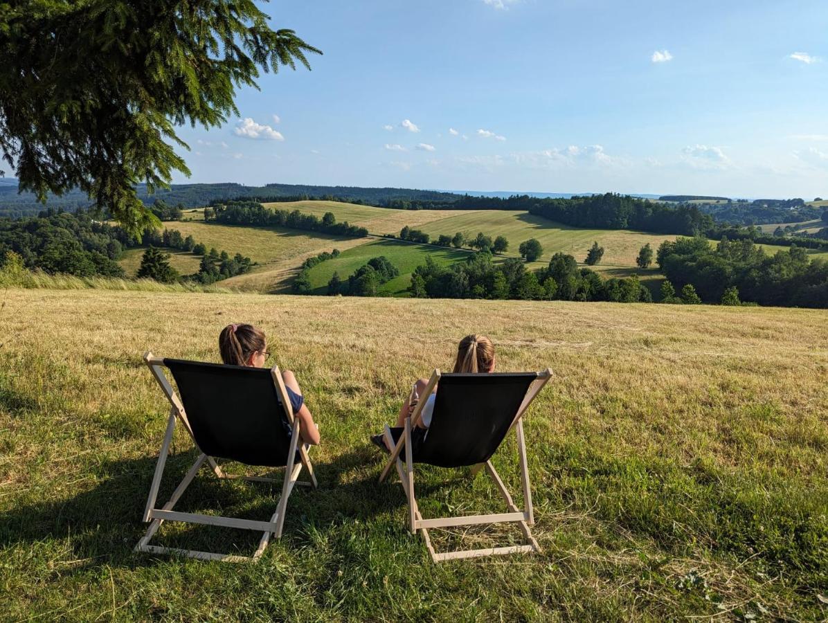 Restaurace A Penzion Gansberg Cotkytle Exteriör bild